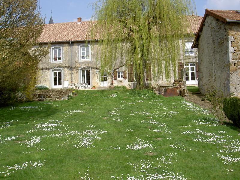 La Maison De Marie-Claire Doncourt-sur-Meuse Exterior foto